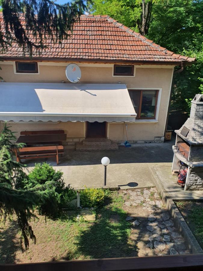 Holiday Home Maarata Krushuna Exterior photo
